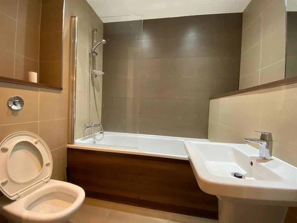 3 bedroom apartment for rent
