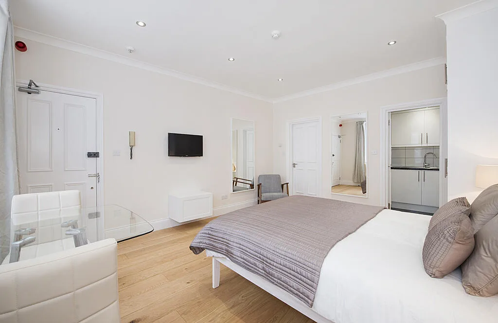 Studio flat for rent