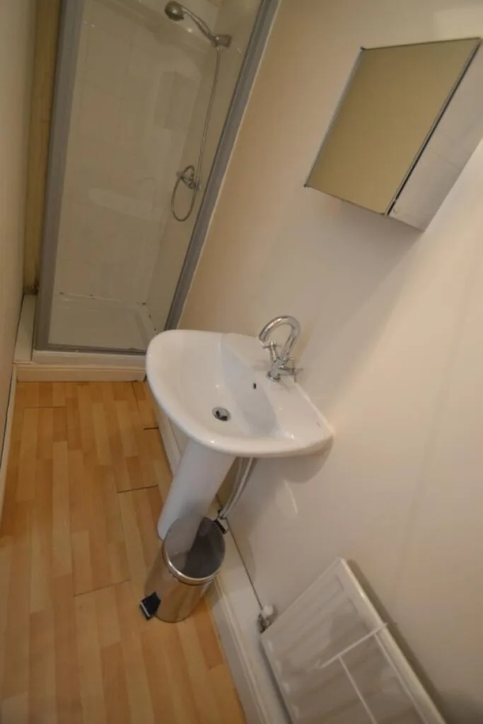 4 bedroom town house for rent