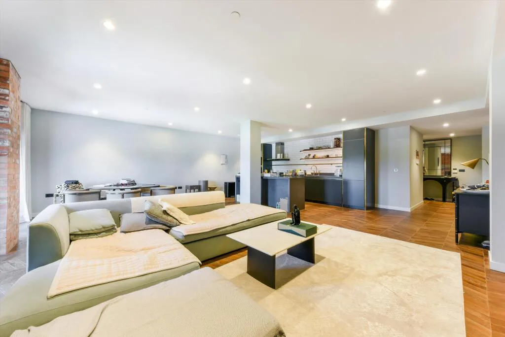 3 bedroom flat for rent