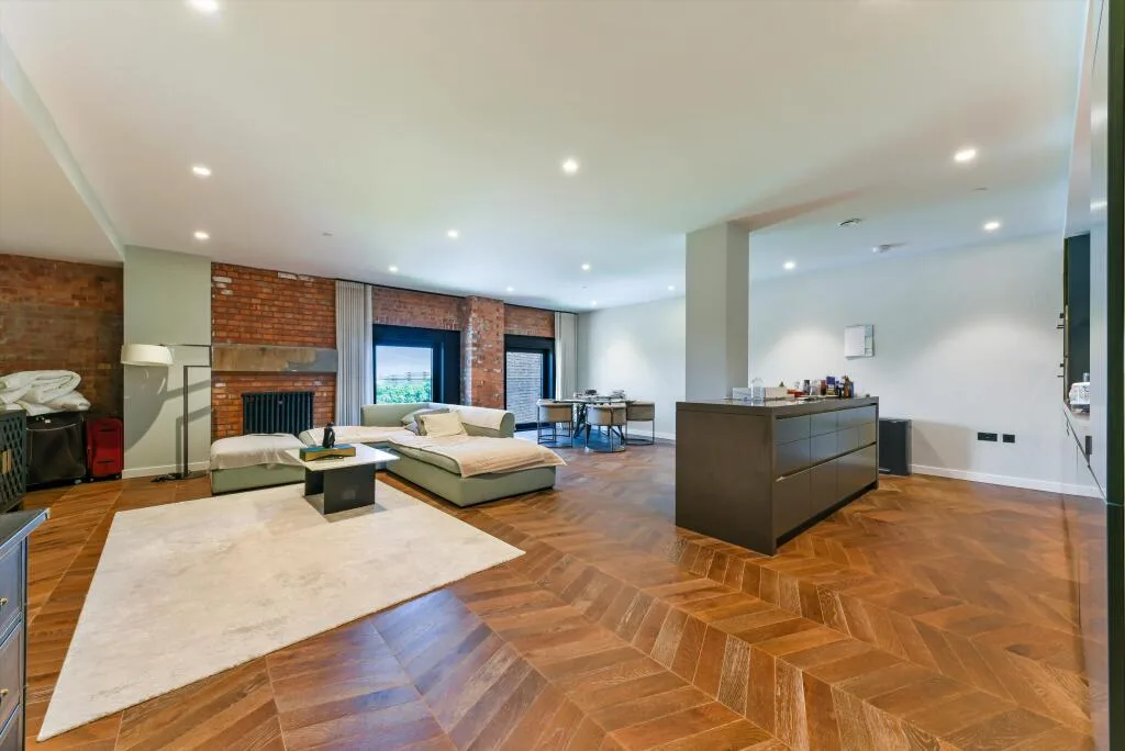 3 bedroom flat for rent
