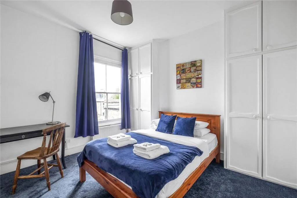 3 bedroom flat for rent