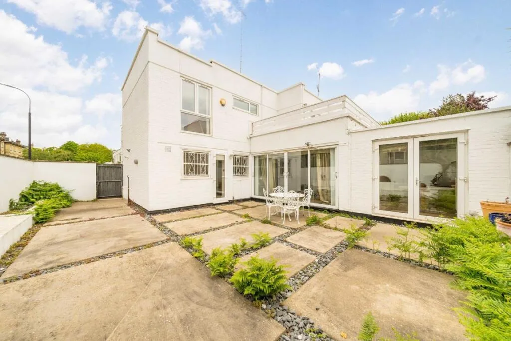 3 bedroom house for rent