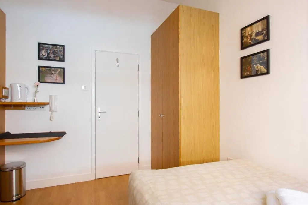 Studio flat for rent