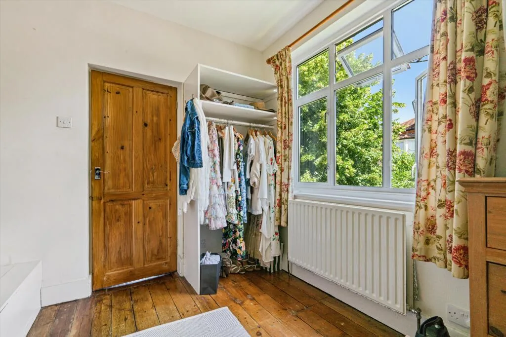 2 bedroom detached house for rent