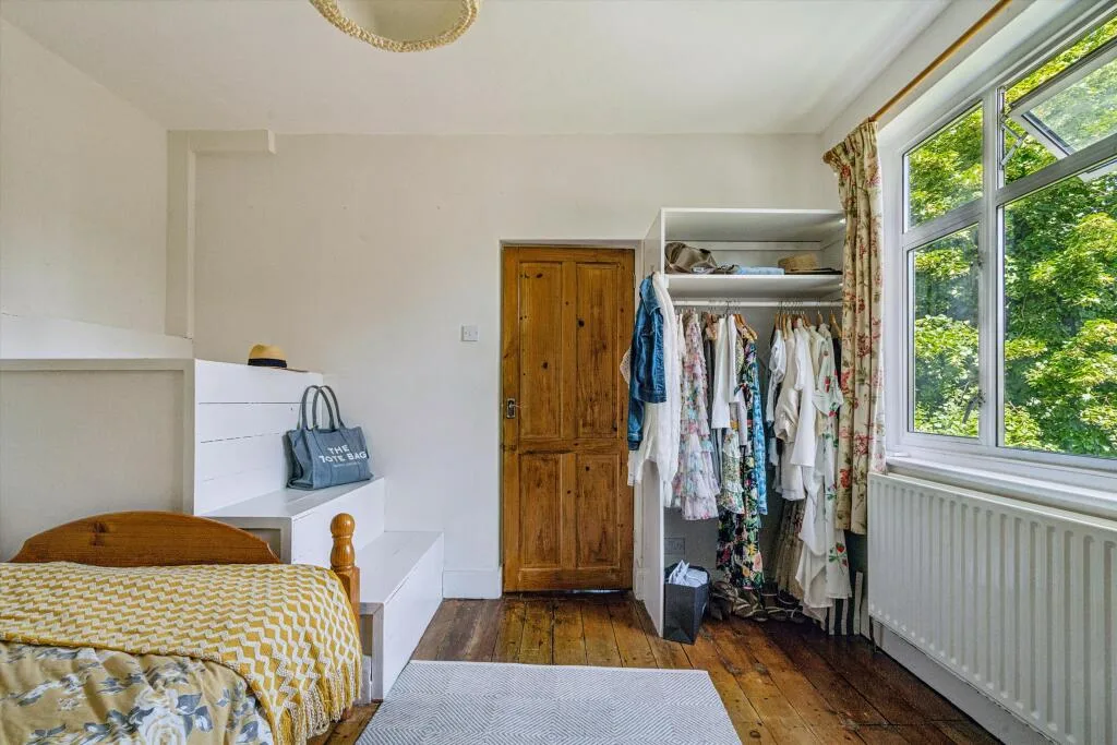 2 bedroom detached house for rent