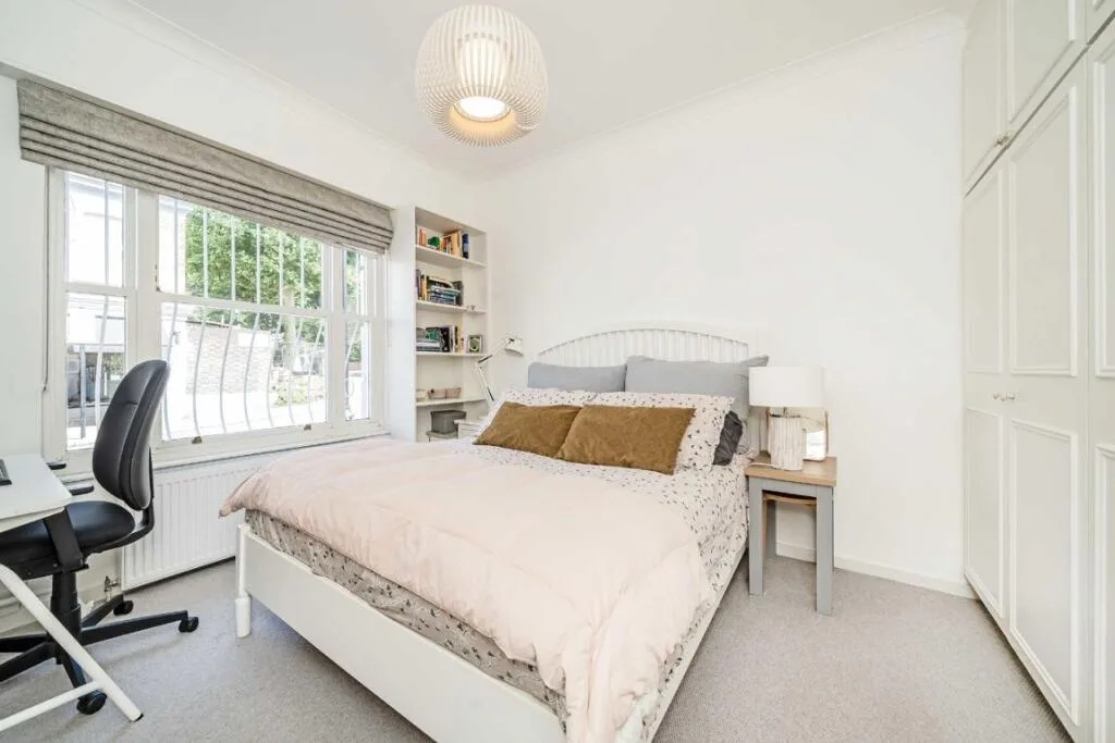 2 bedroom house for rent