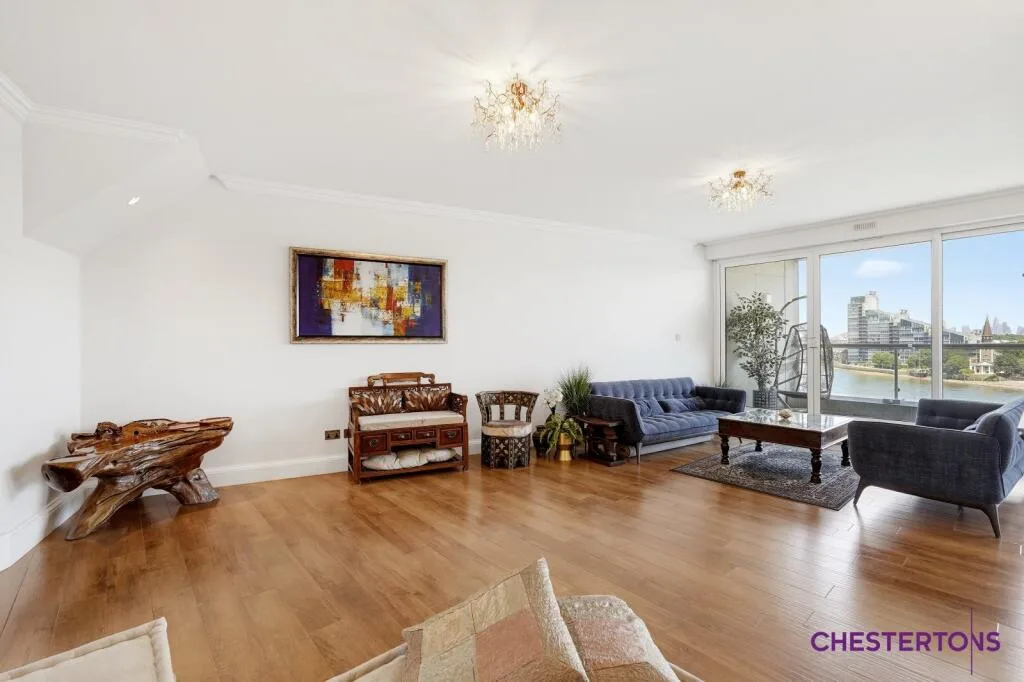 3 bedroom flat for rent
