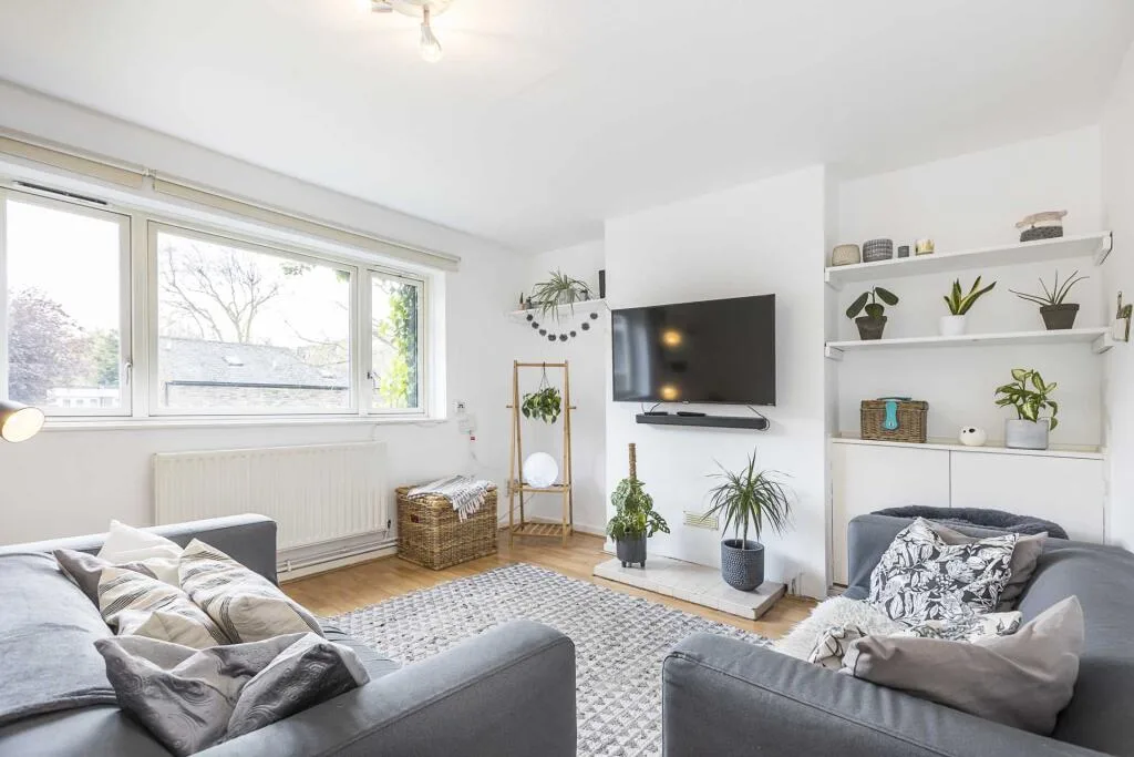 2 bedroom apartment for rent