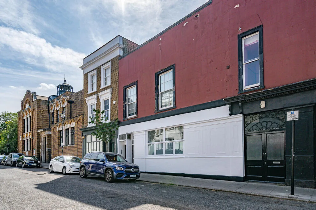 4 bedroom flat for rent