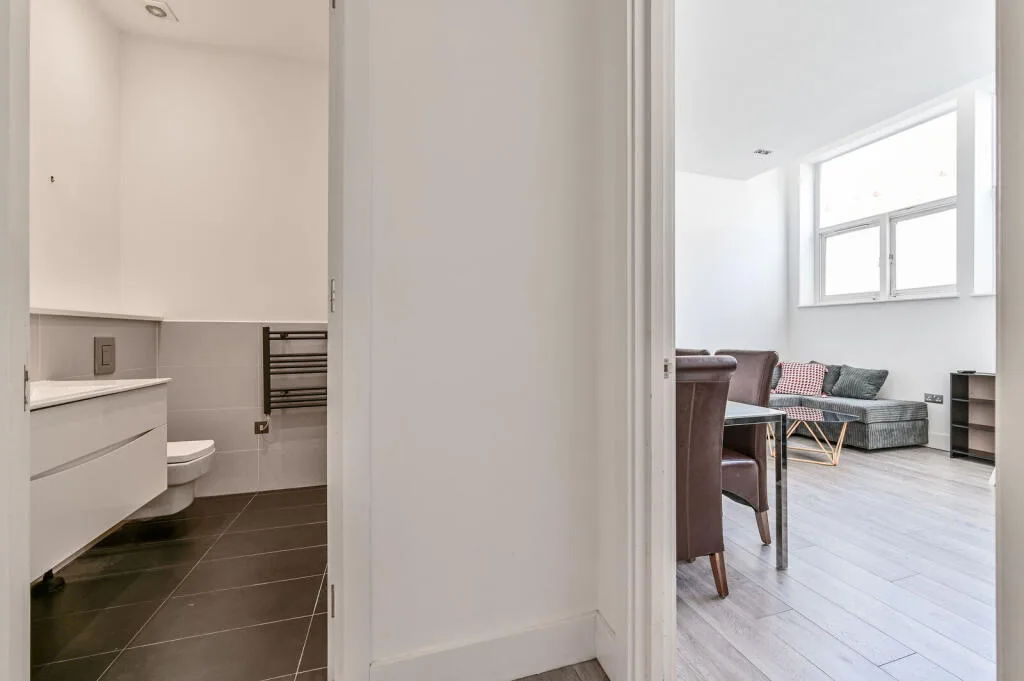4 bedroom flat for rent
