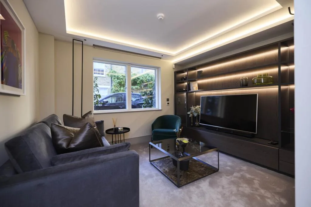 2 bedroom house for rent