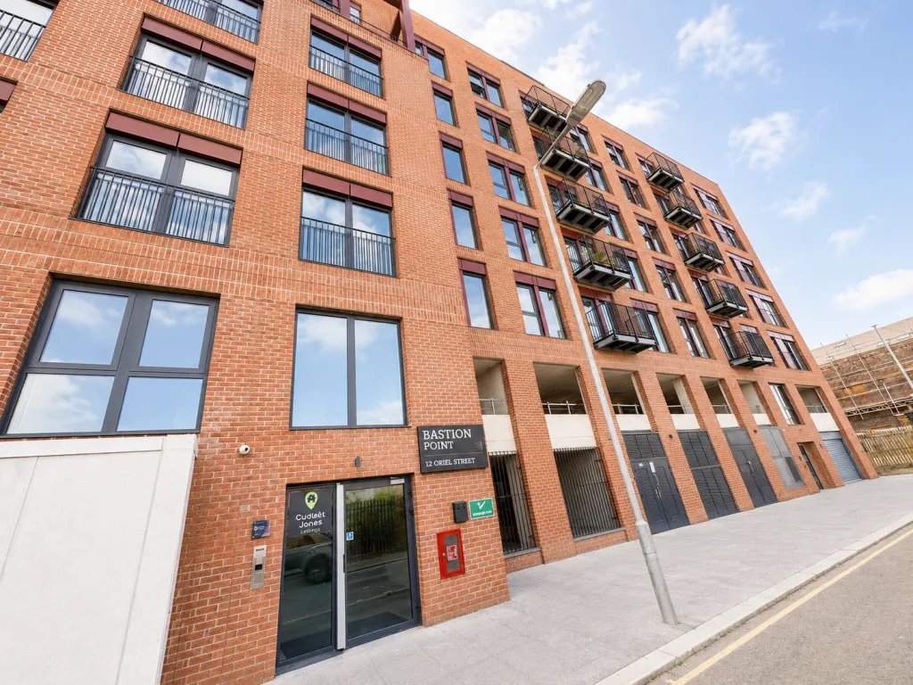 2 bedroom flat for rent