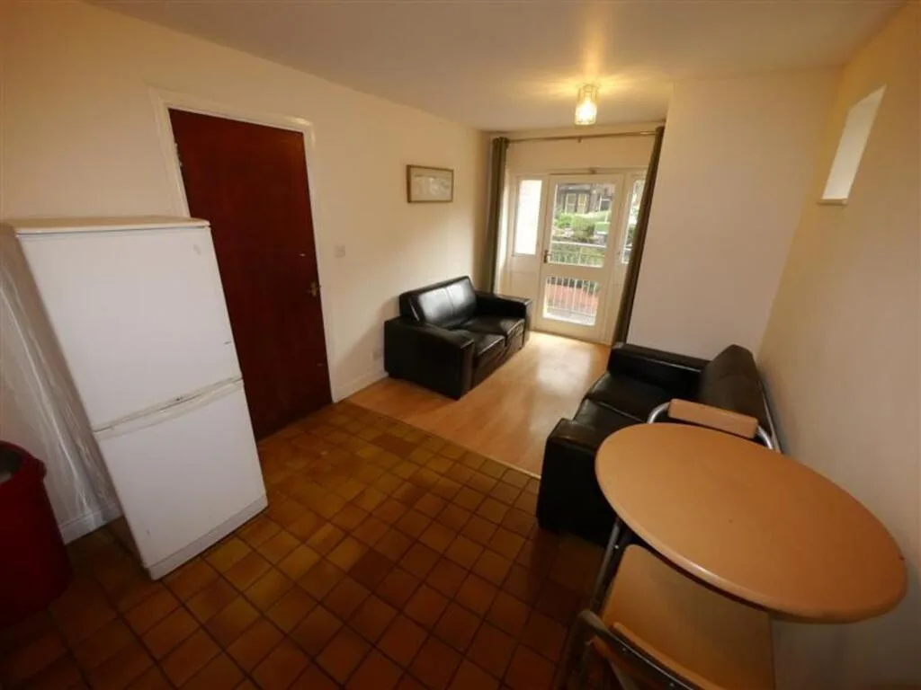 4 bedroom apartment for rent