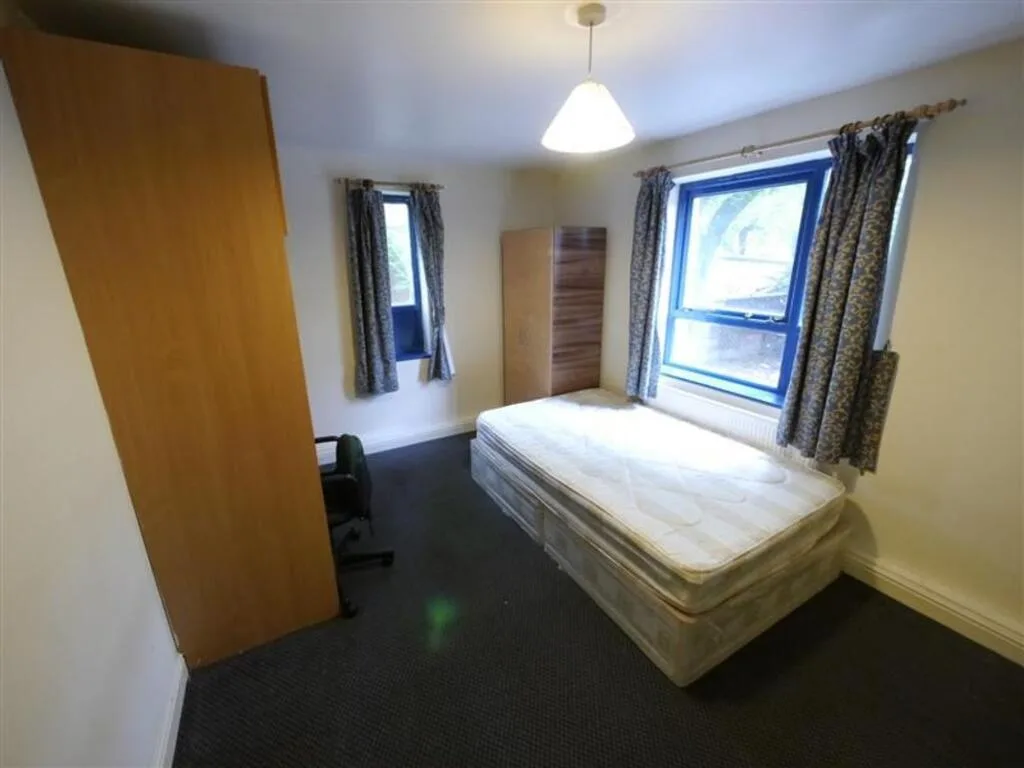 4 bedroom apartment for rent