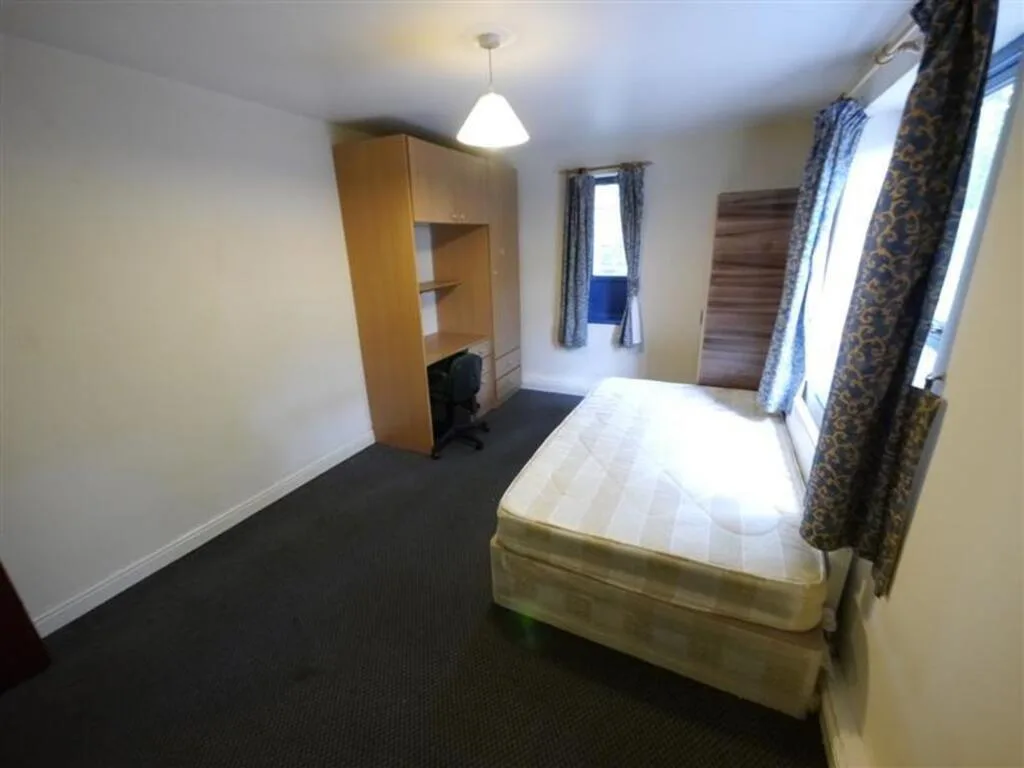 4 bedroom apartment for rent