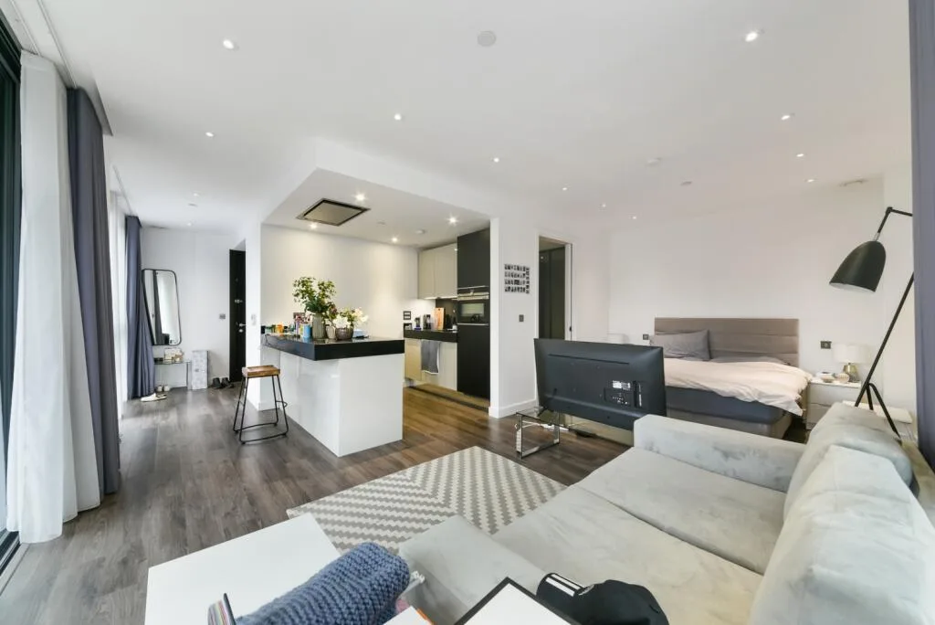Studio flat for rent