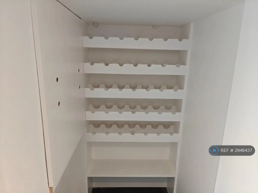3 bedroom maisonette for rent