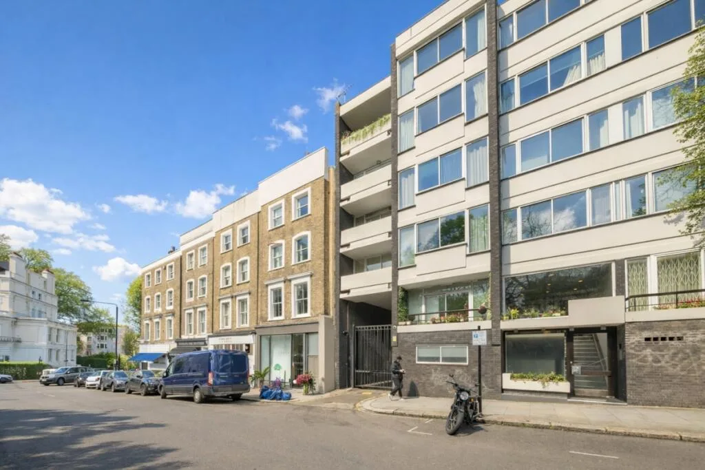 Studio flat for rent