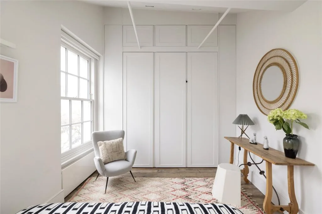 2 bedroom penthouse for rent
