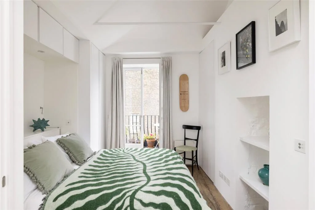 2 bedroom penthouse for rent