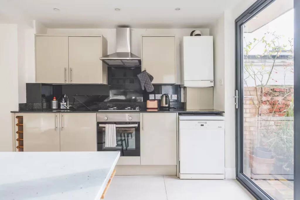 2 bedroom terraced house for rent