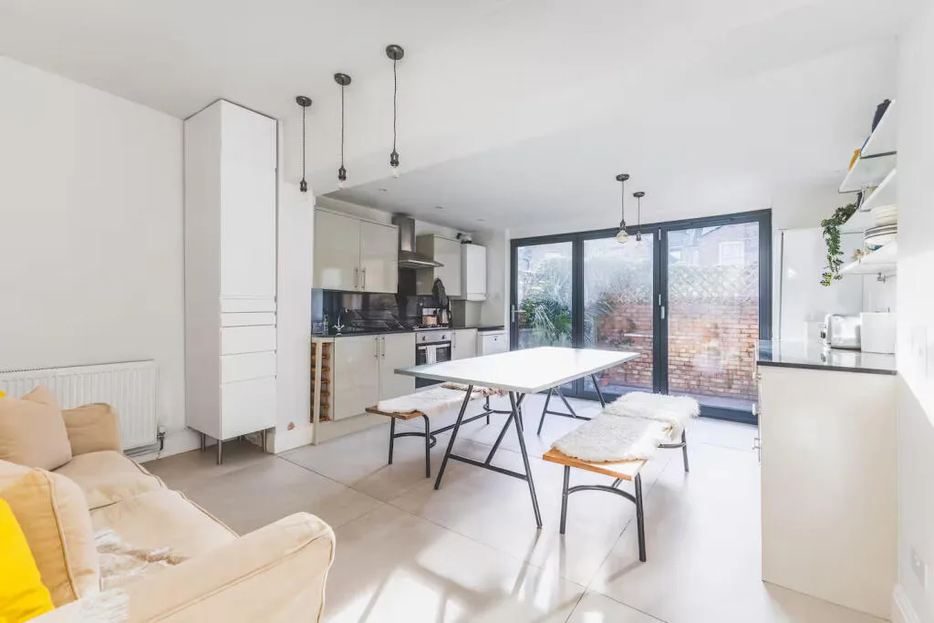 2 bedroom terraced house for rent