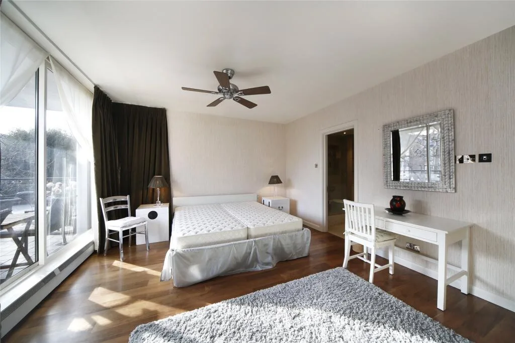 4 bedroom flat for rent