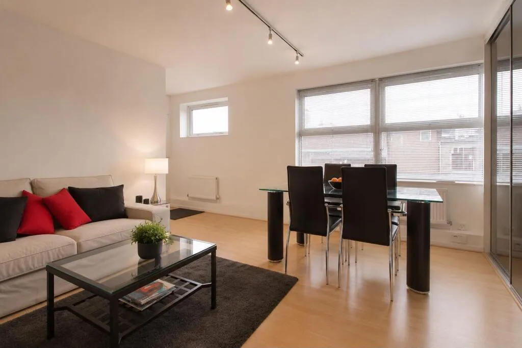 2 bedroom flat for rent