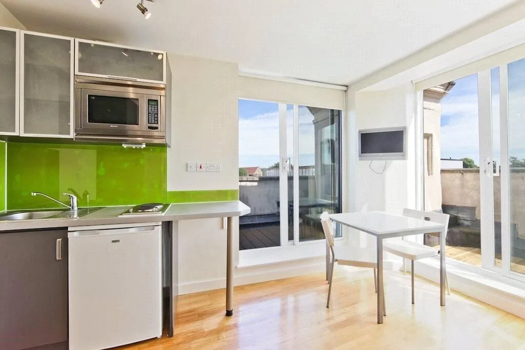 Studio apartment for rent