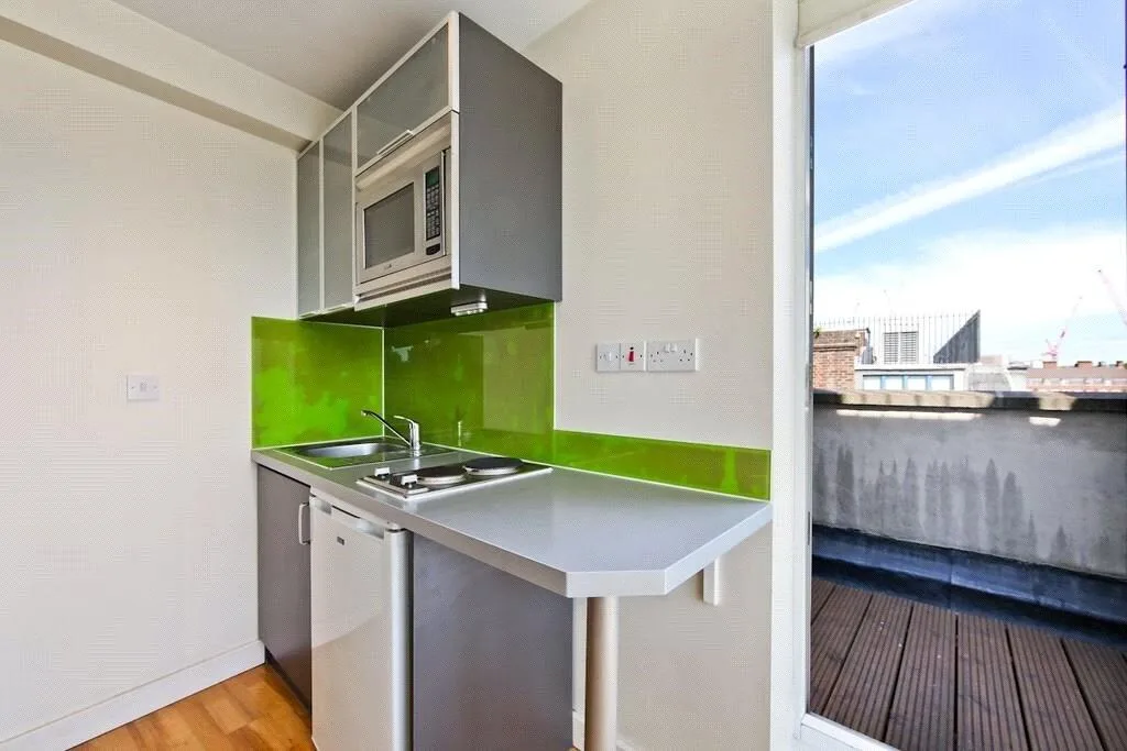 Studio apartment for rent