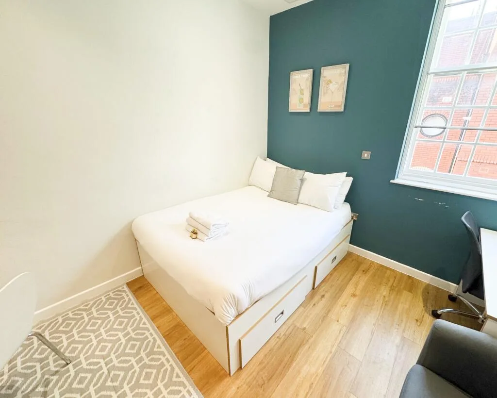 Studio flat for rent