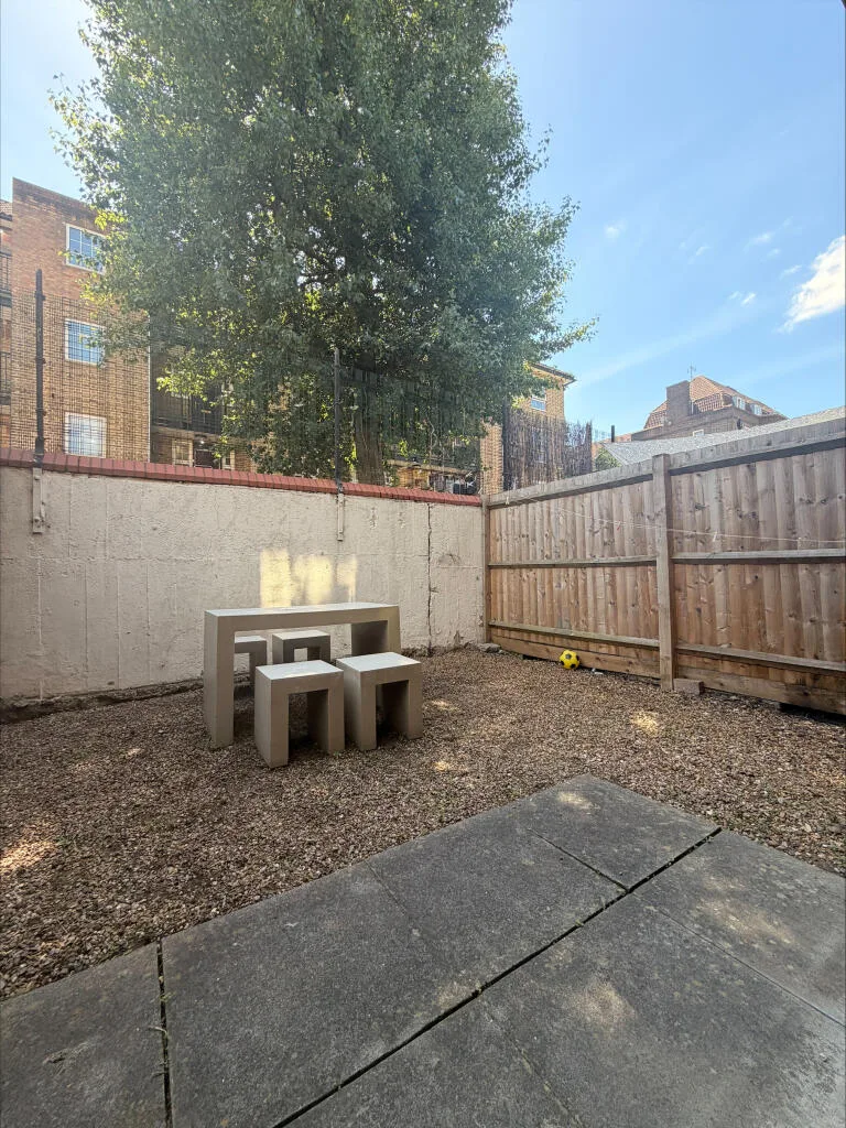 4 bedroom town house for rent