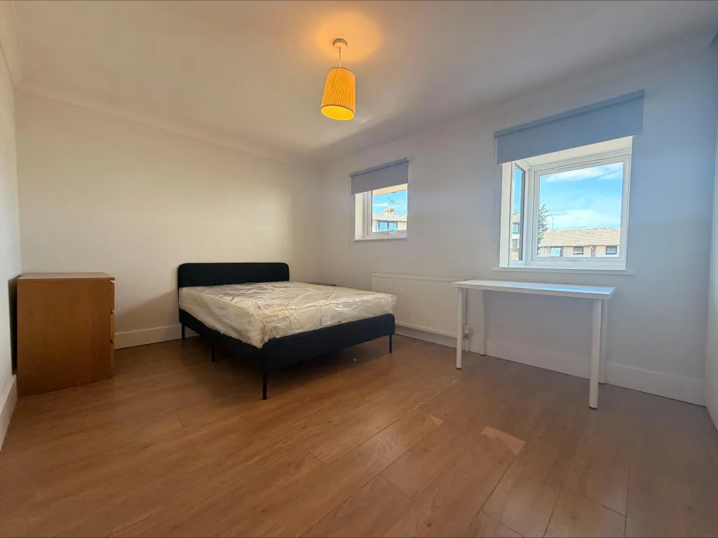 4 bedroom town house for rent