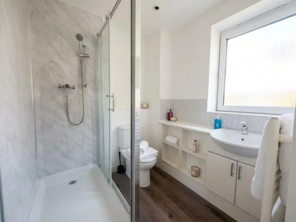 4 bedroom flat for rent