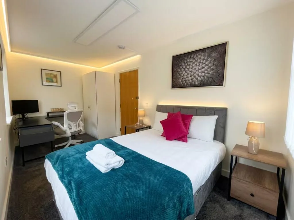 4 bedroom flat for rent