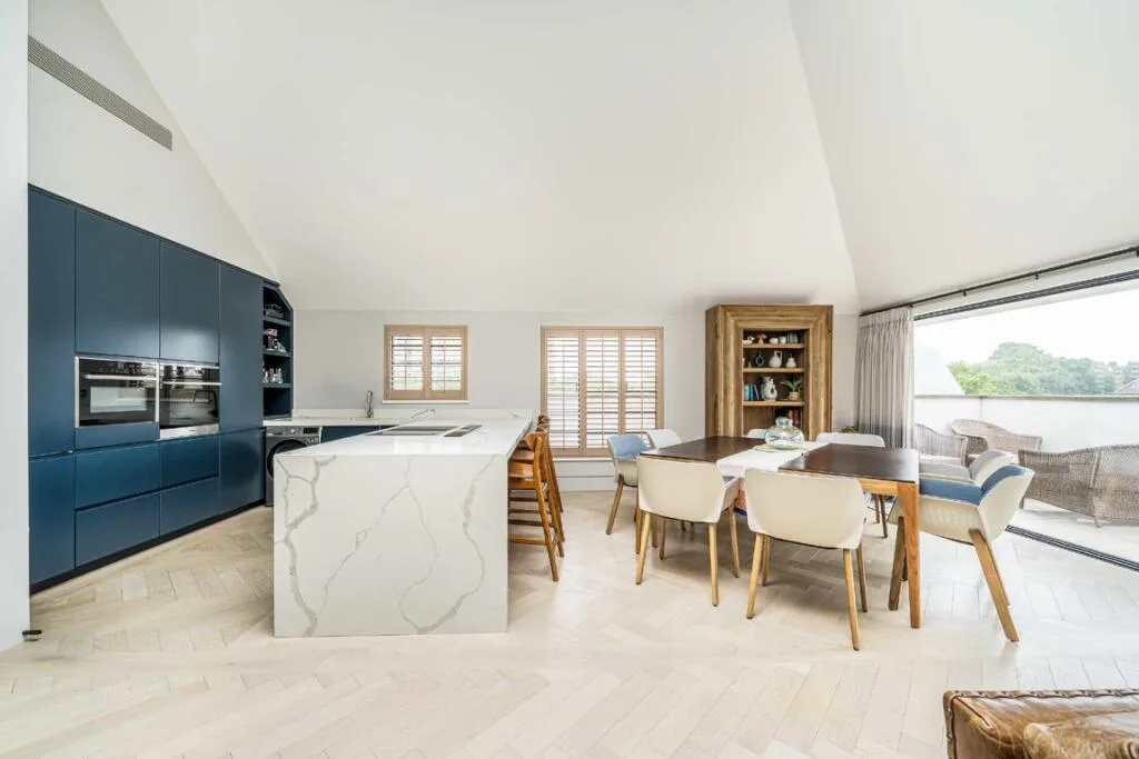 3 bedroom flat for rent