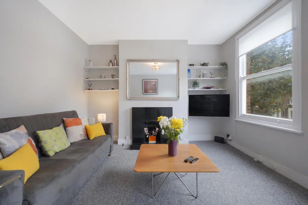 1 bedroom flat for rent