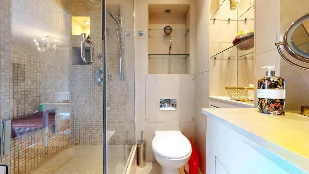 5 bedroom apartment for rent