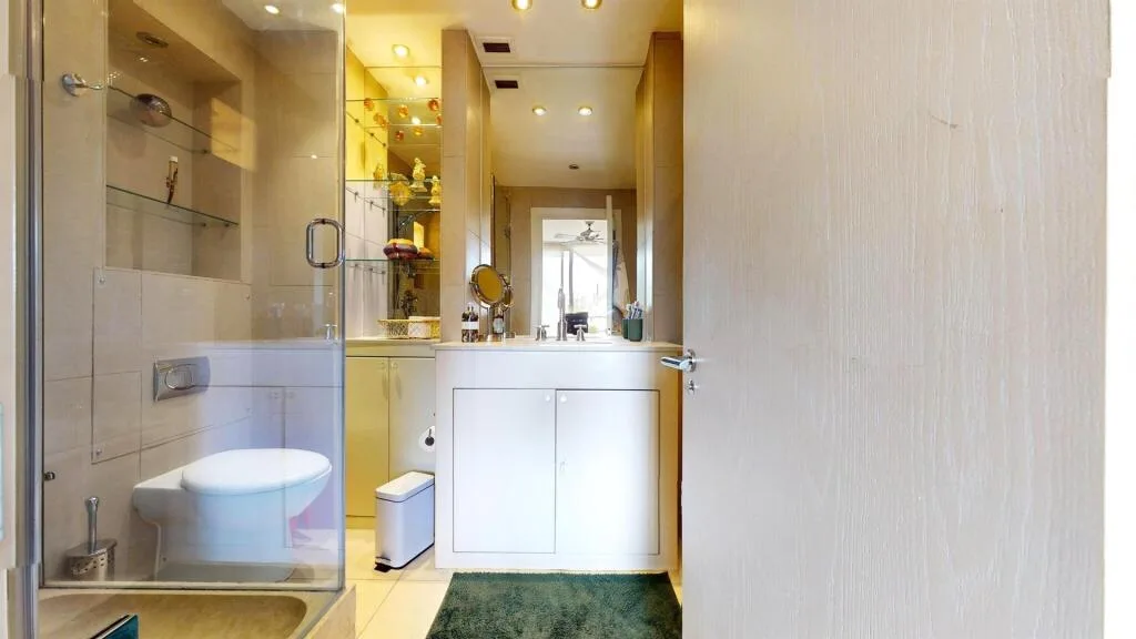 5 bedroom apartment for rent