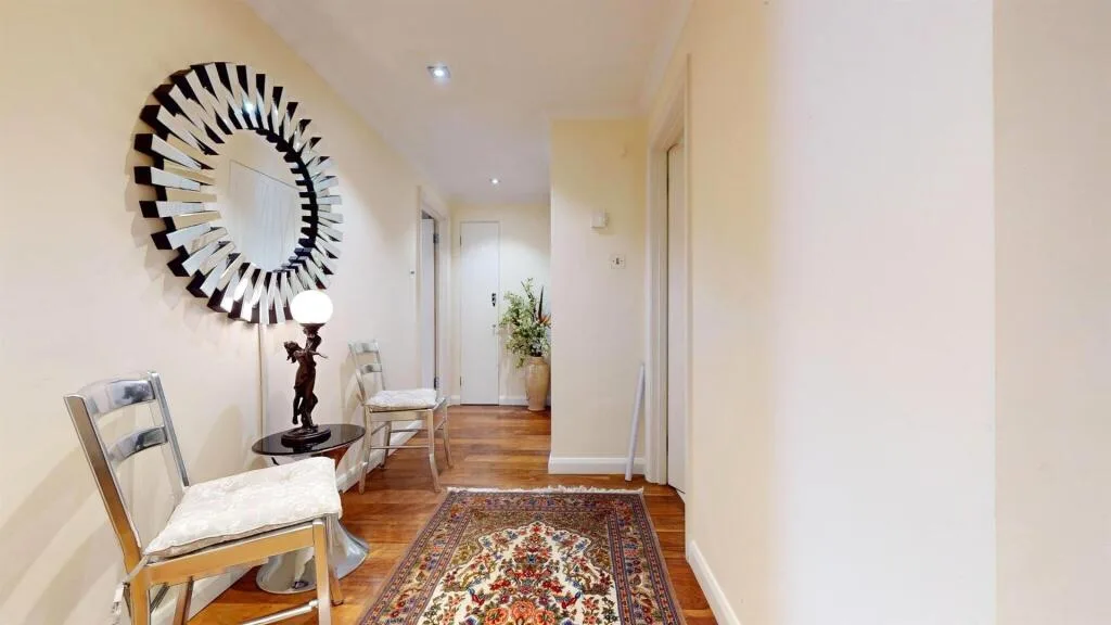 5 bedroom apartment for rent