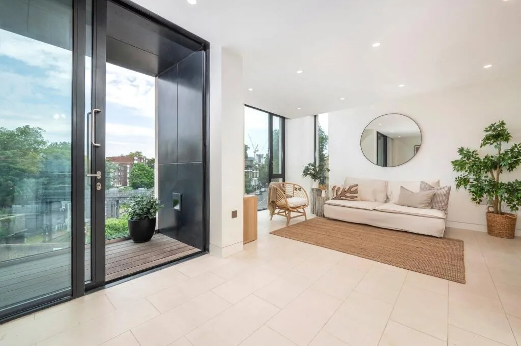 2 bedroom flat for rent