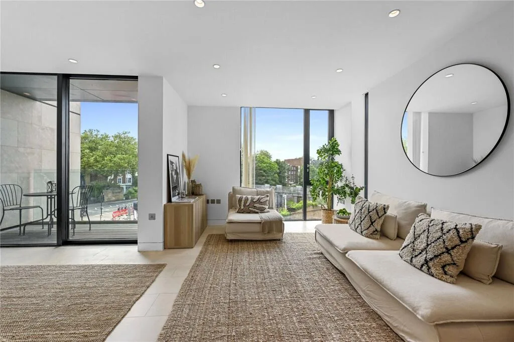 2 bedroom flat for rent