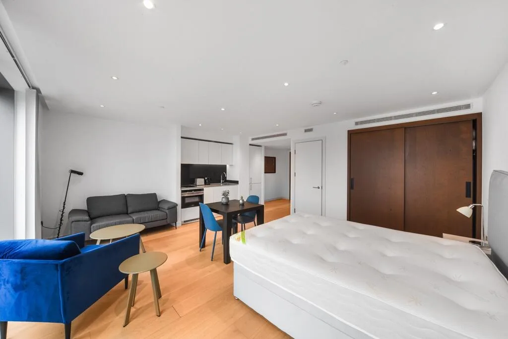 Studio apartment for rent