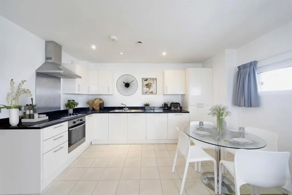 3 bedroom flat for rent