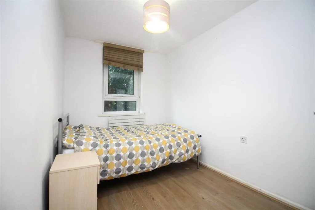4 bedroom flat for rent