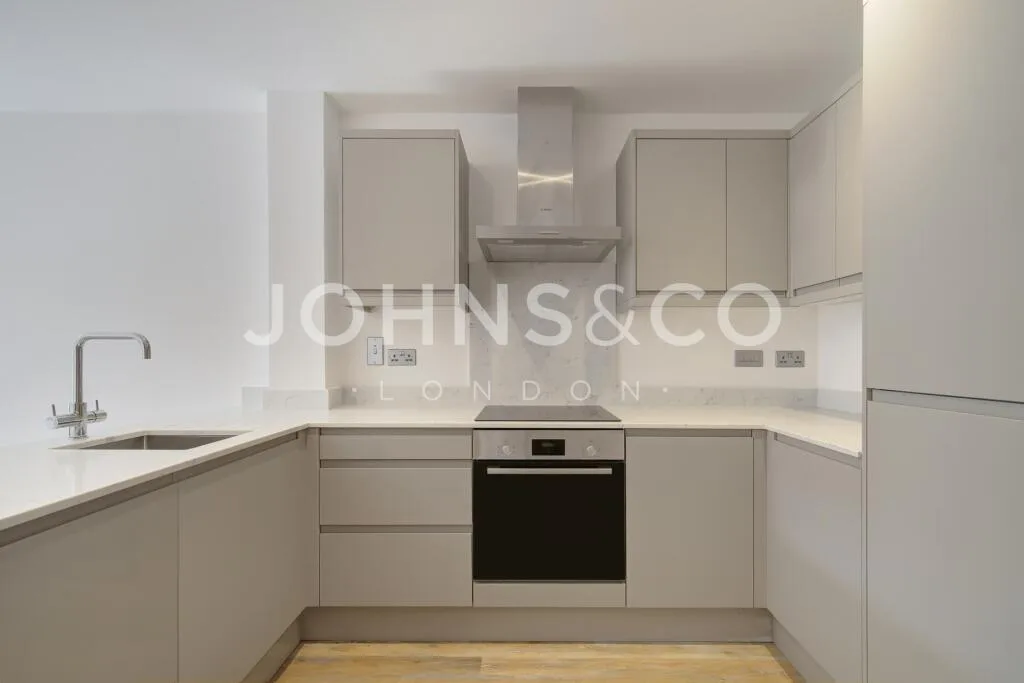 3 bedroom town house for rent