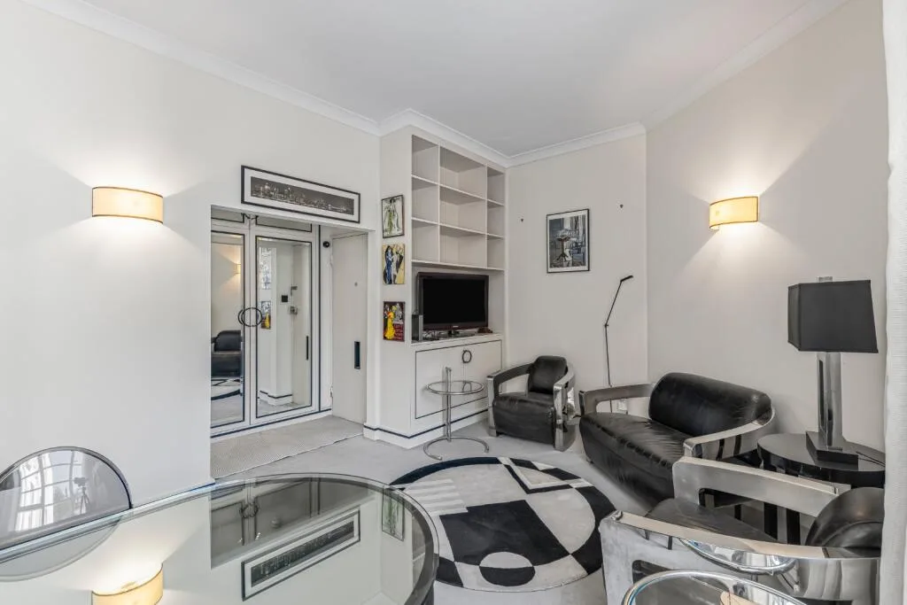 1 bedroom flat for rent