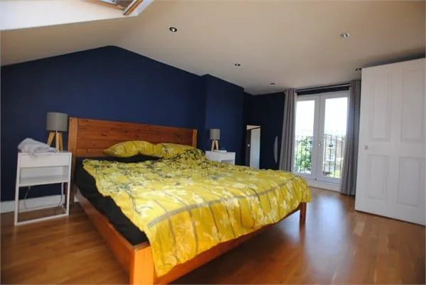 3 bedroom flat for rent