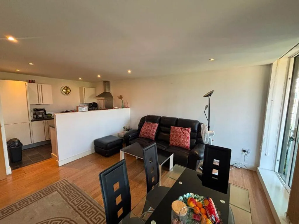2 bedroom flat for rent
